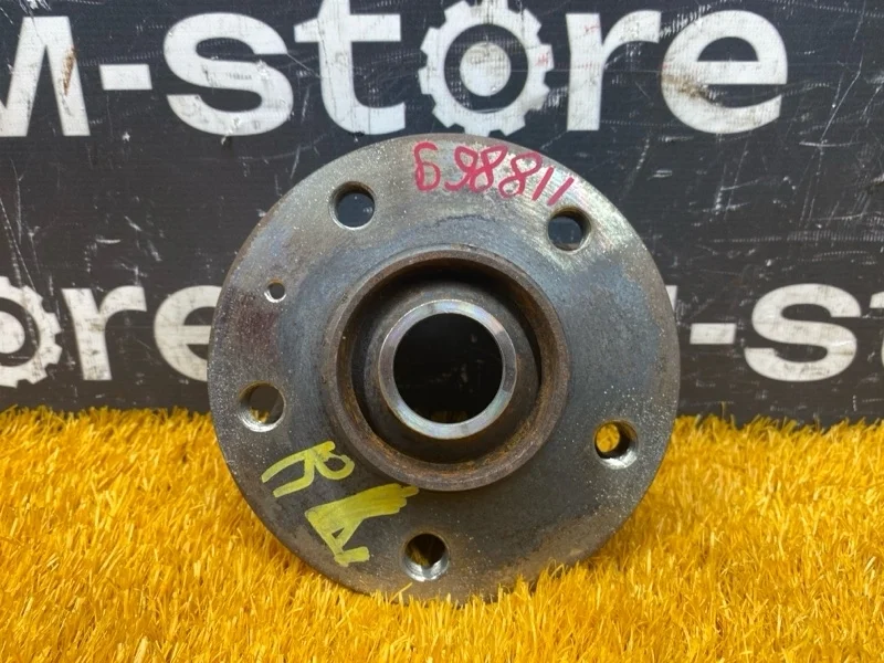 Ступица Audi Q5 2014 4H0498625E 8R CNC, задняя левая