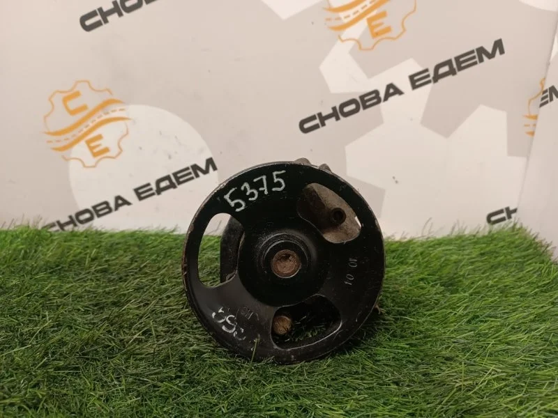 Насос гидроусилителя руля Mitsubishi Outlander MN100472 4G69