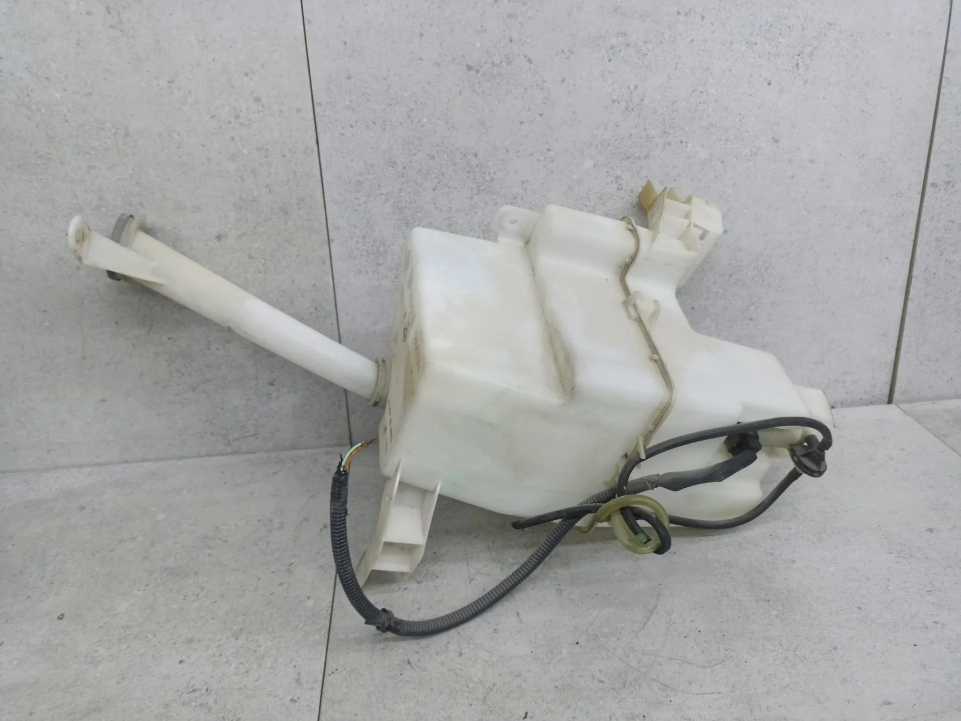 Бачок омывателя Nissan X-Trail T31 рест. 2013