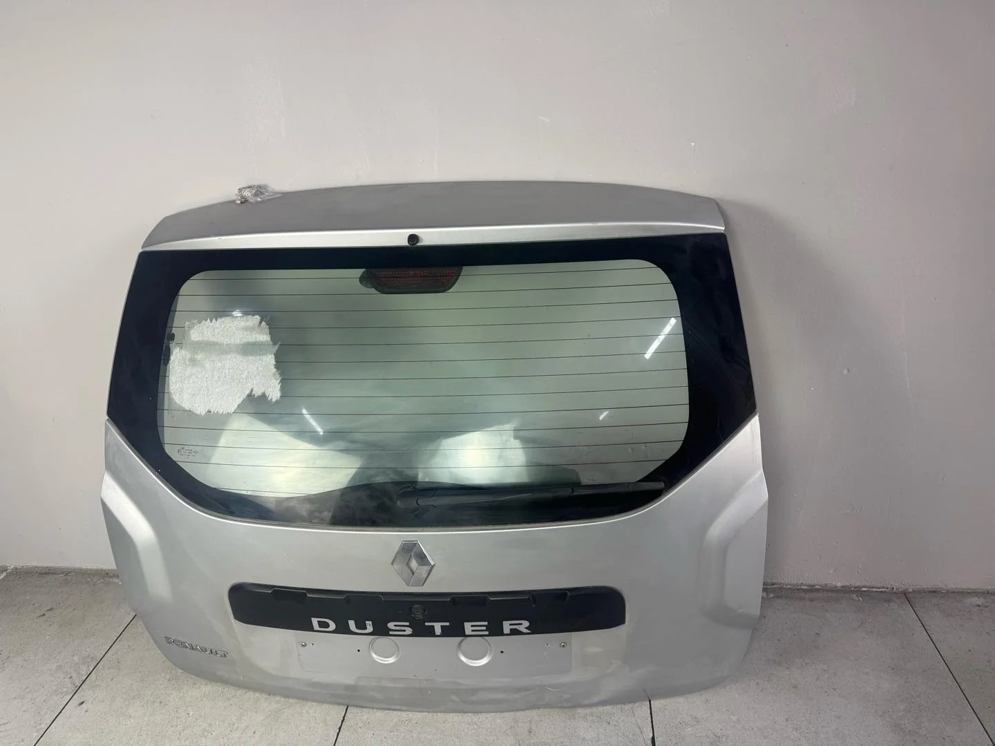Крышка (дверь) багажника Renault Duster 2013