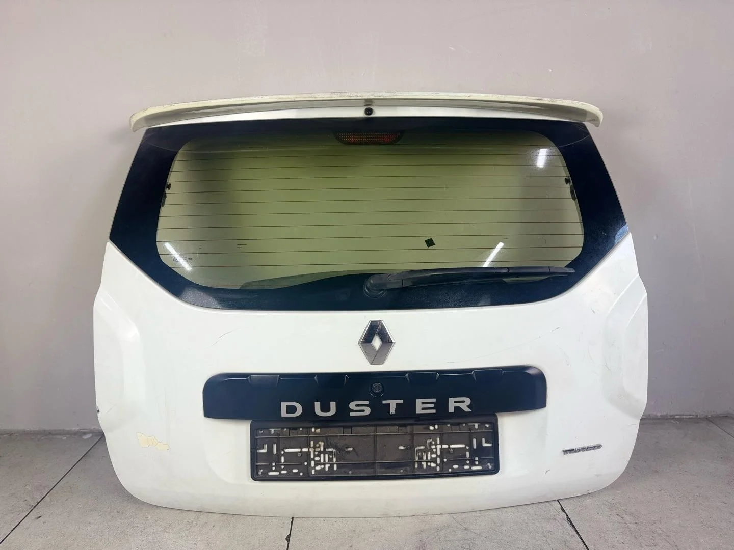 Крышка (дверь) багажника Renault Duster 2012