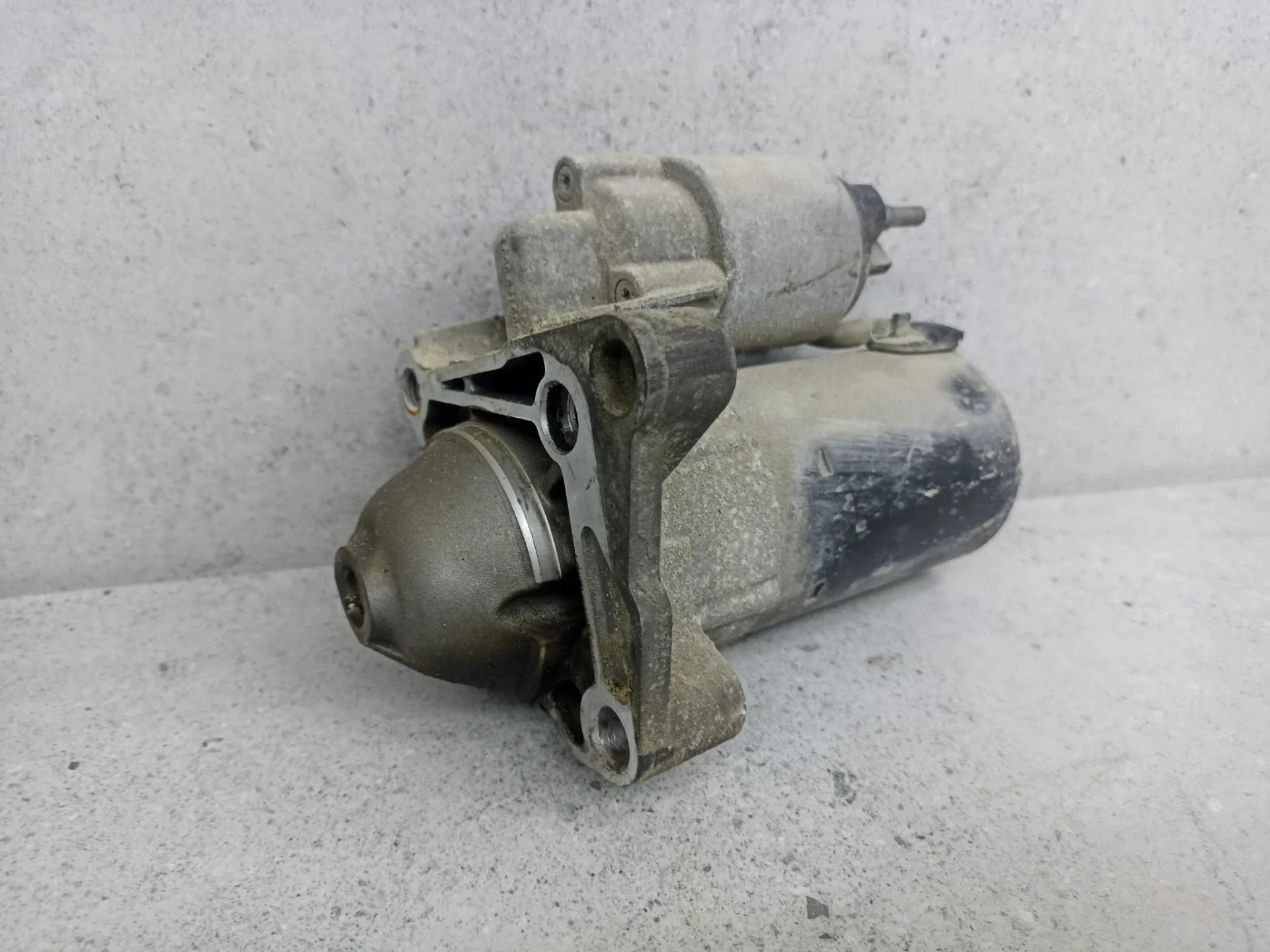 Стартер Renault Duster 2012 8200792969