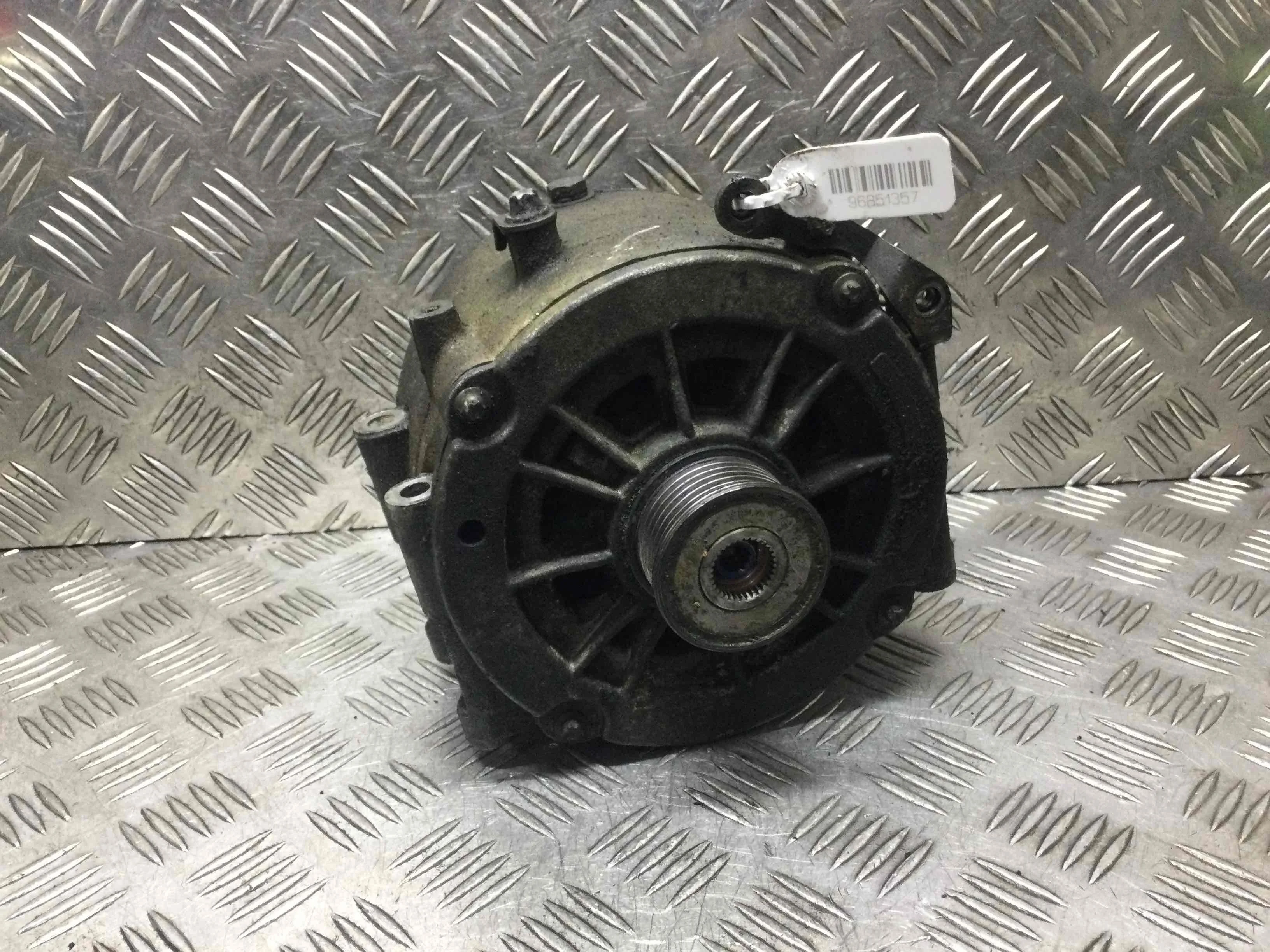 Генератор Mercedes C-klasse W203/S203/CL203 (2000-2004) дизель 2.2 CDI Автомат Седан