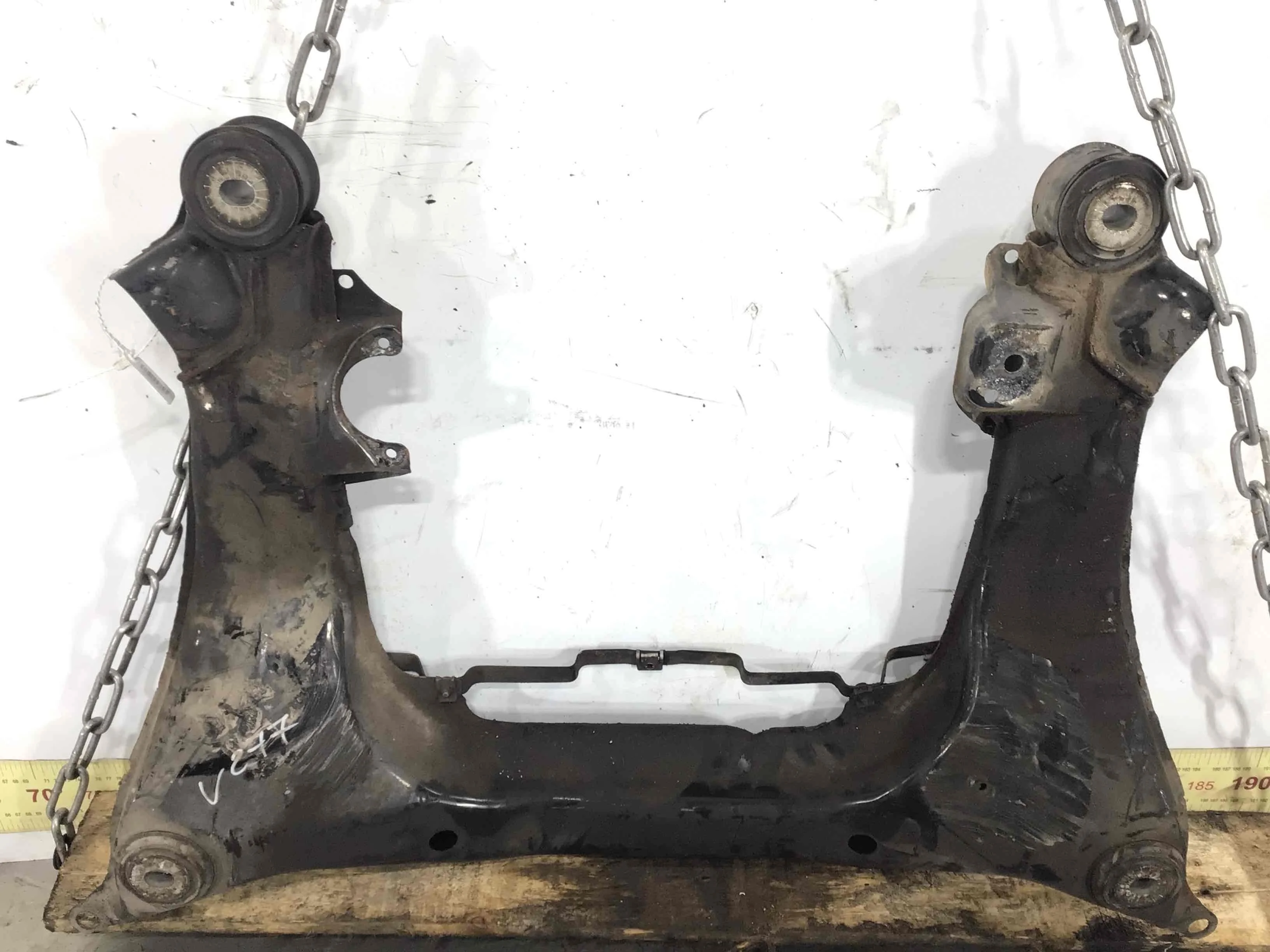 Балка подвески передняя (подрамник) Audi A4 B5 (1994-1999) бензин 1.6 i Механика Седан