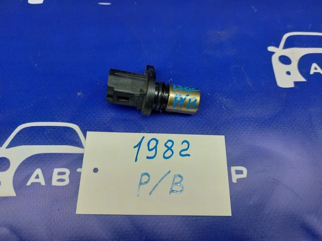 датчик положения распредвала TOYOTA NADIA ACN10 1AZFSE