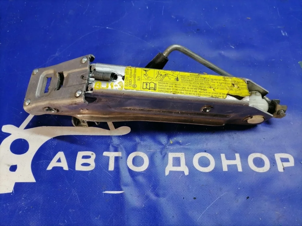 домкрат VOLKSWAGEN PASSAT 3B5 -