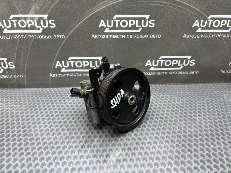 Насос гур Ford C-Max 4M513A898AD КОМПАКТВЭН 1.6 SHDA