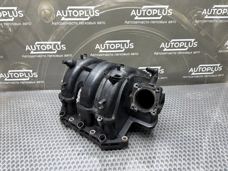 Впускной коллектор Skoda Fabia 03E129711D ХЭТЧБЕК 1.2 CGPA