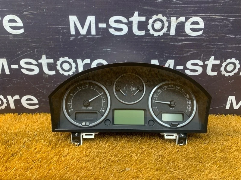 Щиток приборов Land Rover Discovery 2005 YAC500035 L319 406PN