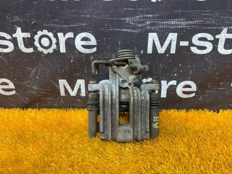 Суппорт Audi A4 2006 8E0615424G B7/8E BFB, задний правый