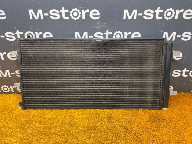 Радиатор кондиционера Audi A4 2012 8T0260401 B8/8K CDNB