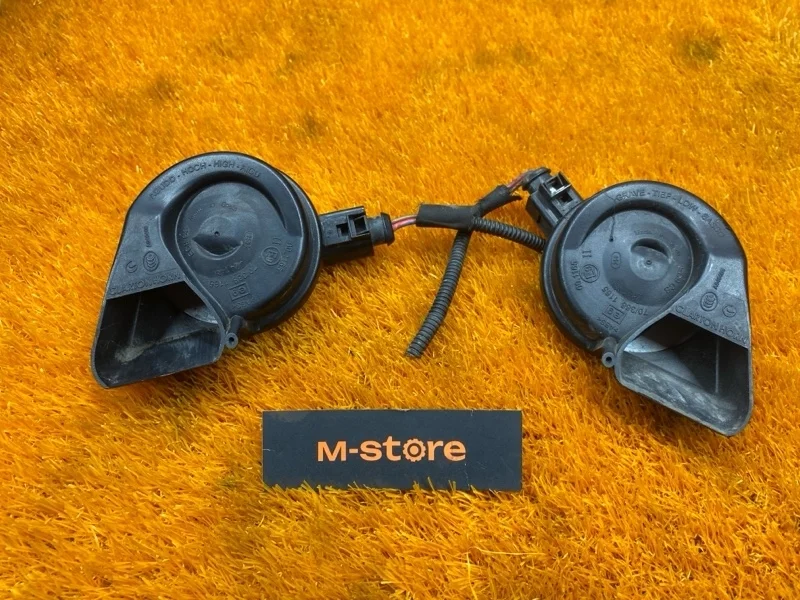 Сигнал звуковой Audi A4 2010 8T0951223 B8/8K CDHB