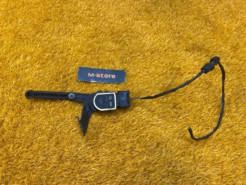 Датчик высоты дорожного просвета Bmw X5 2011 6785205 E70 N55B30A, задний