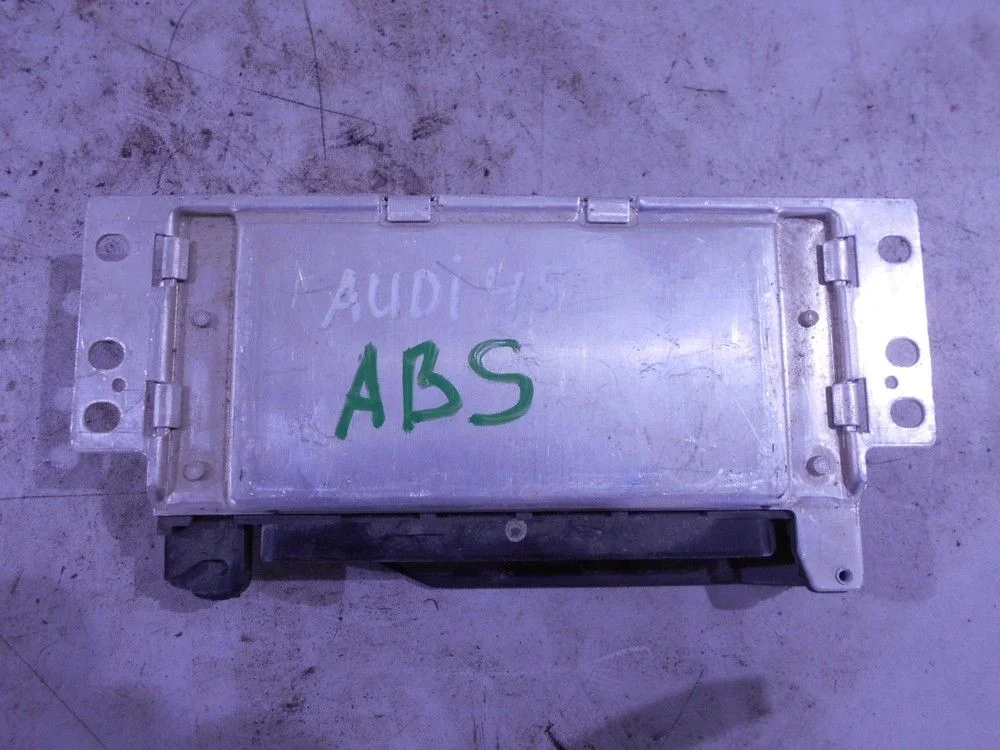 Блок управления ABS Audi 100 C4 (1990—1994)