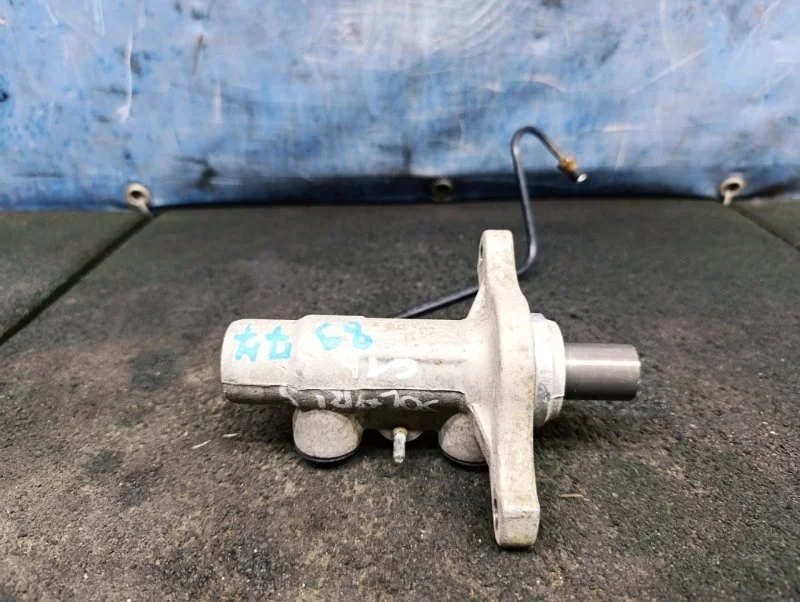 Цилиндр главный тормозной Hyundai Solaris 1 585104L150 RB