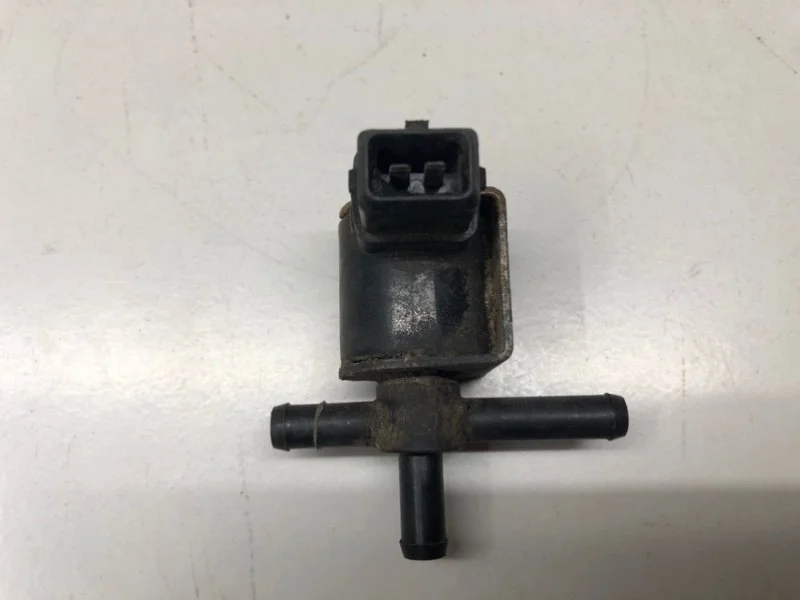 Клапан электромагнитный Audi A4 B5 СЕДАН AEB 1996