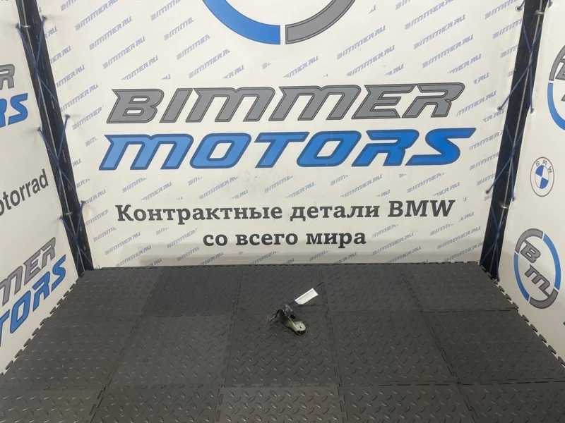 Кронштейн крыла Bmw 316 41358066938 F30 N13B16, передний правый