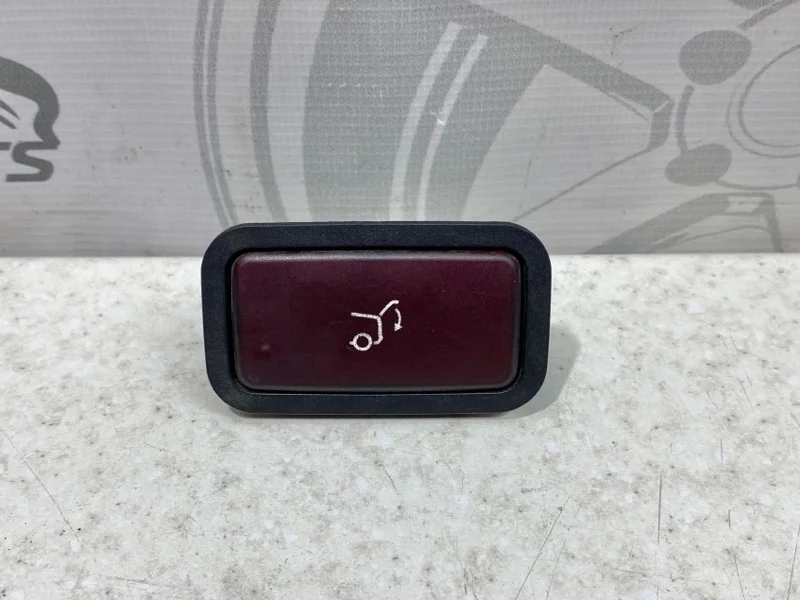 Кнопка крышки багажника Mercedes-benz ML W164