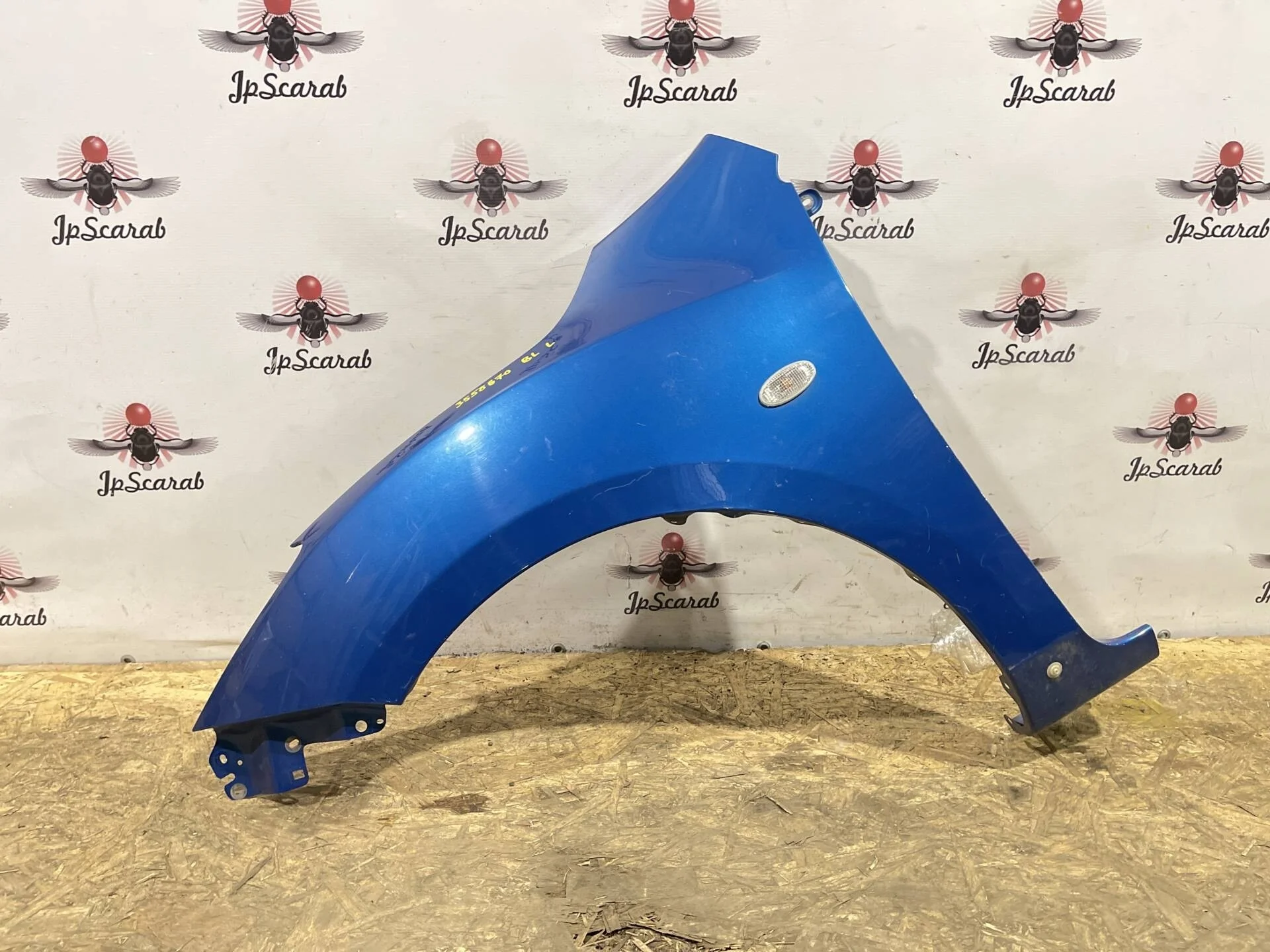 Крыло переднее левое Mazda 3 BL