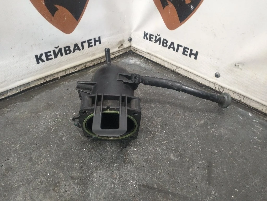 Патрубок воздушного фильтра Volkswagen Jetta 2014 J6