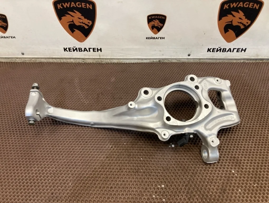 Кулак поворотный Audi A4 2013 B8