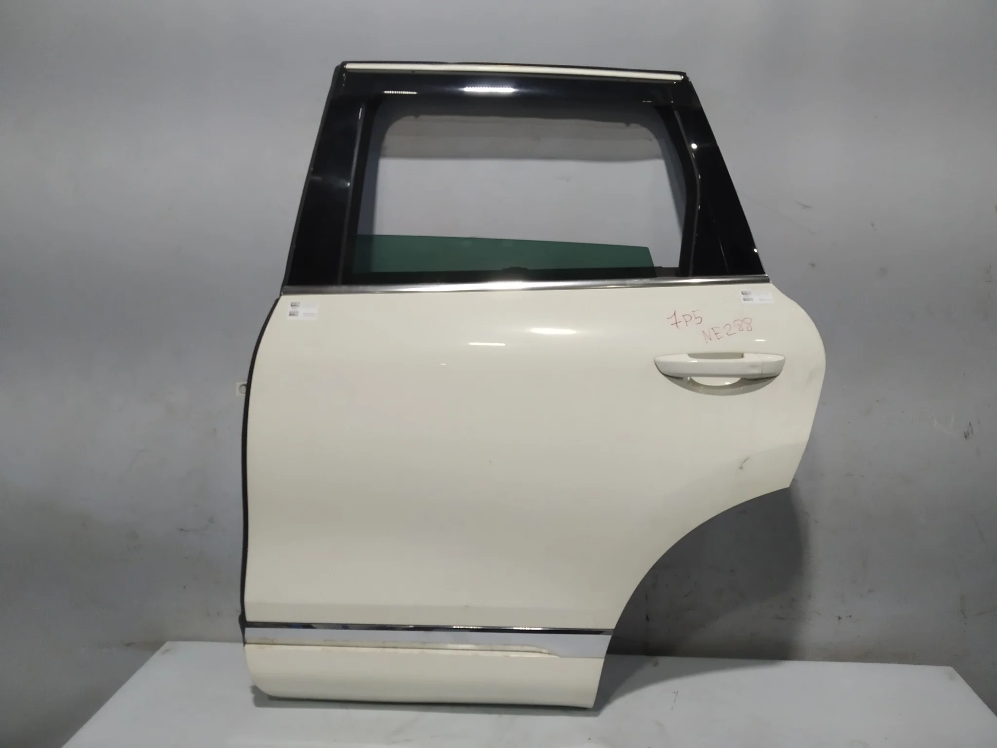ДВЕРЬ VOLKSWAGEN PORSCHE CAYENNE TOUAREG 7P5 7P6 92A 958 7P0833055 ЗАДНЯЯ ЛЕВАЯ белый, LR9A NE288