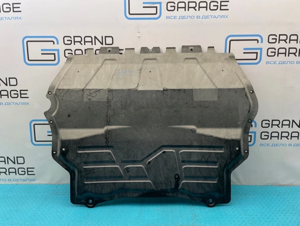Защита двигателя Volkswagen Tiguan 2010 5N0825235C 5N1 CCZC 2.0