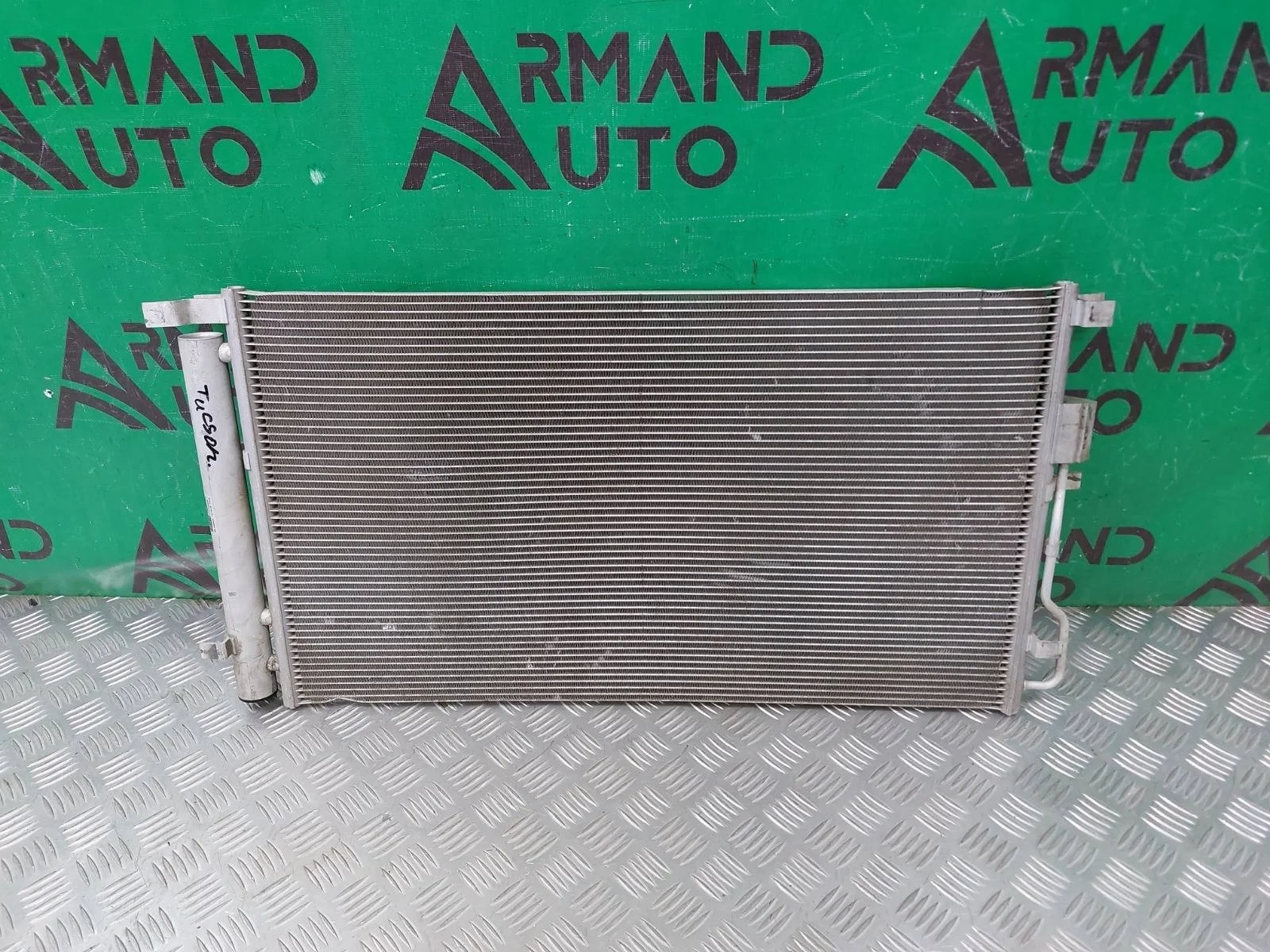 Радиатор кондиционера Hyundai Tucson 2015-2021 3