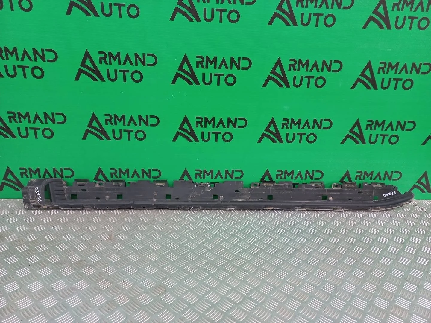 Каркас подножки Toyota Land Cruiser 2012-2021 200