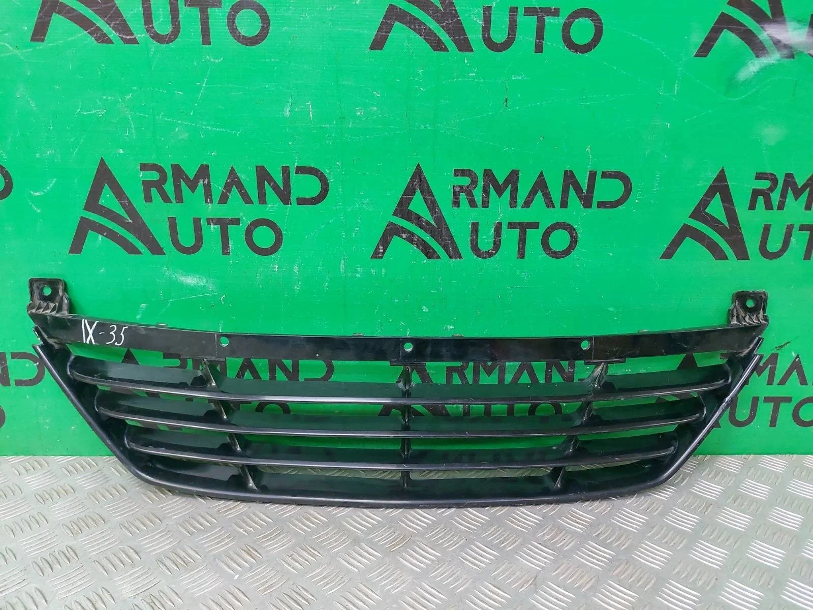 Решетка бампера Hyundai IX35 2010-2015