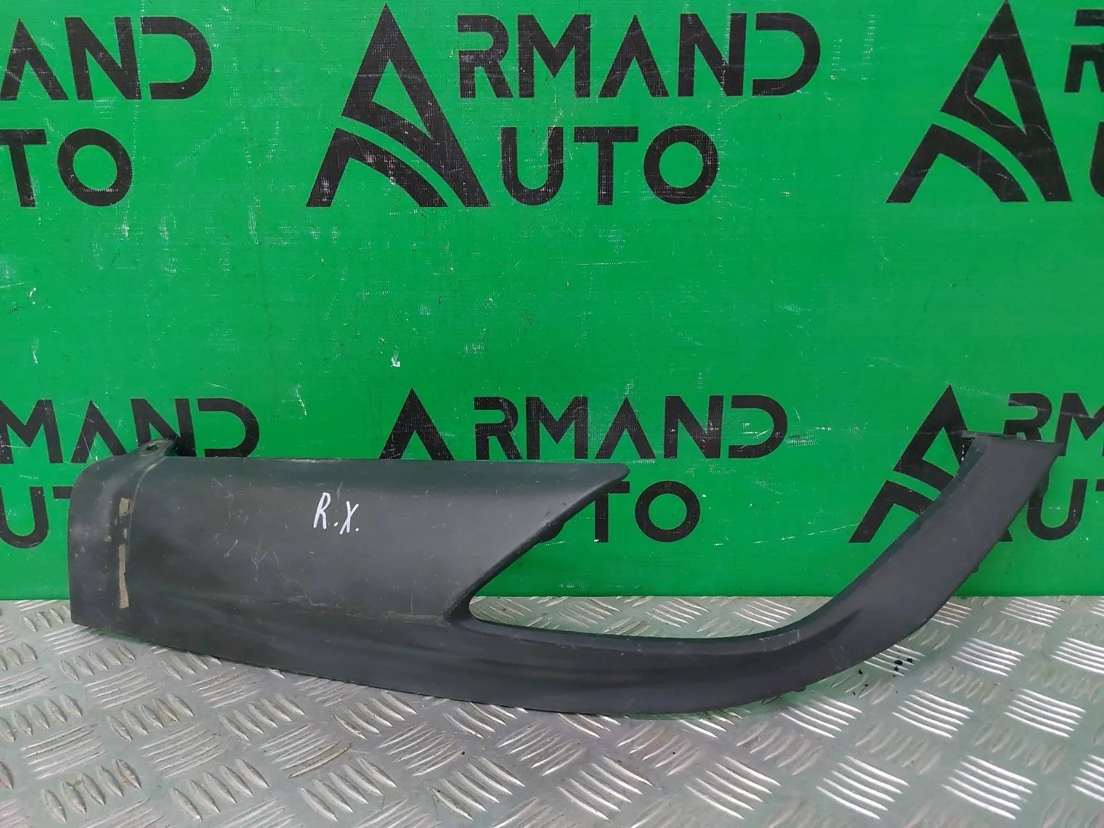 Накладка бампера нижняя Lexus RX 2015-2019 4