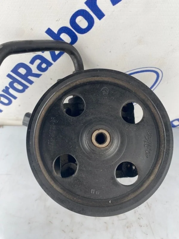 Насос ГУР Ford Focus 2 2007 1470514 CB4 1.6 (HXDB)