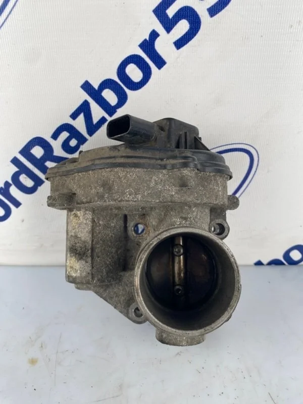 Дроссельная заслонка Ford Focus 2 2007 1505642 CB4 1.6 (HXDA)
