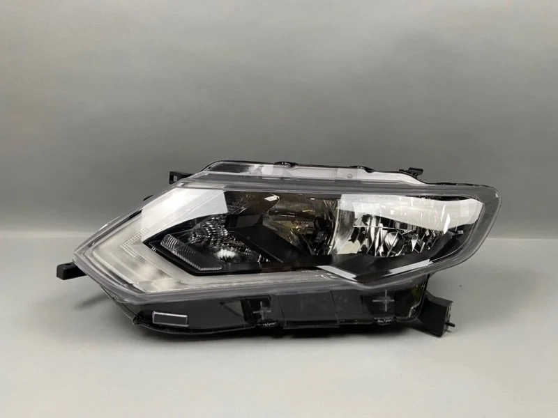 Фара Nissan X-Trail 2017-2022 260606FP1A T32, левая