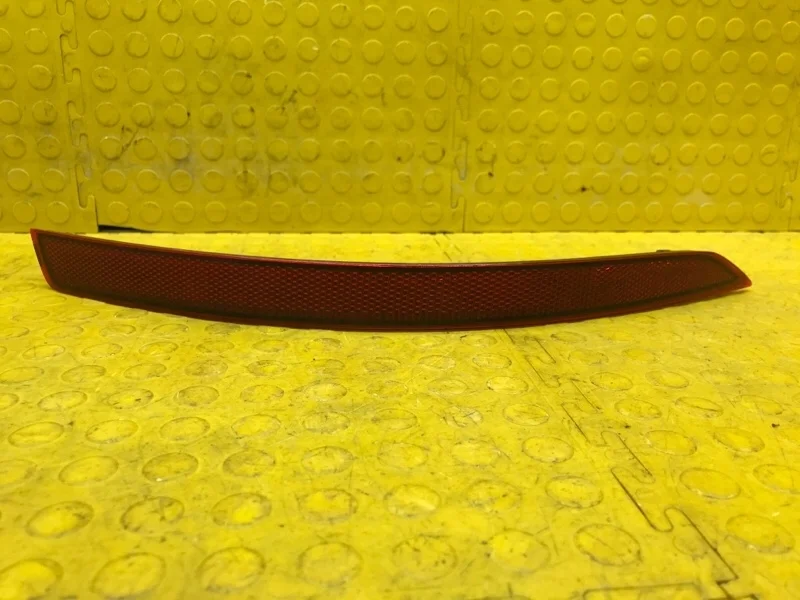 Светоотражатель Skoda Octavia 2018 5E5945106A 5E3 CJS 298666, задний правый