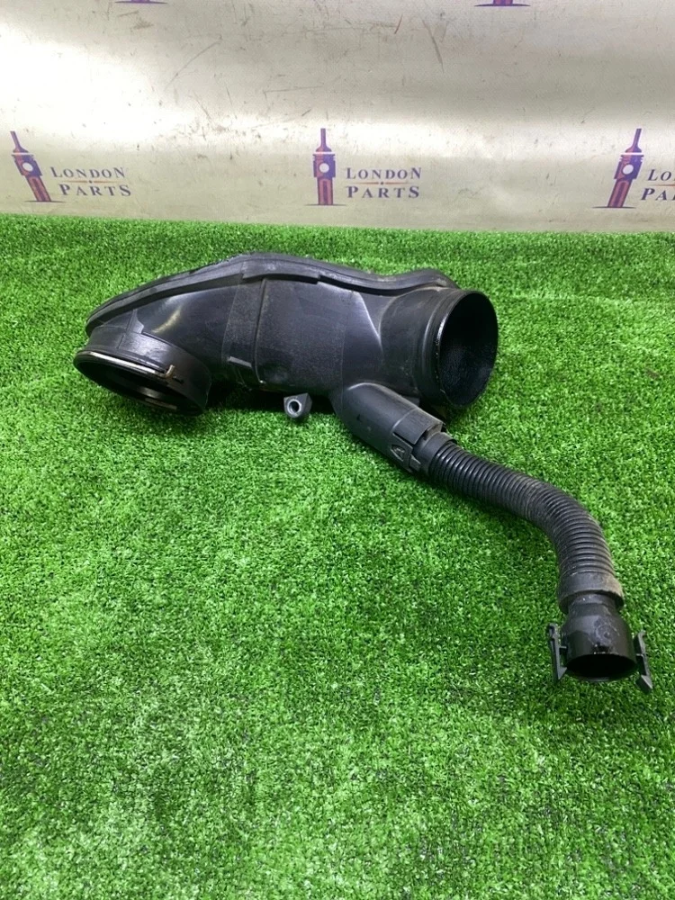 Воздуховод гофрированный BMW X5 30dX E70