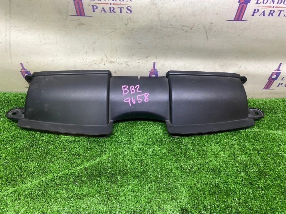 Воздуховод BMW E90