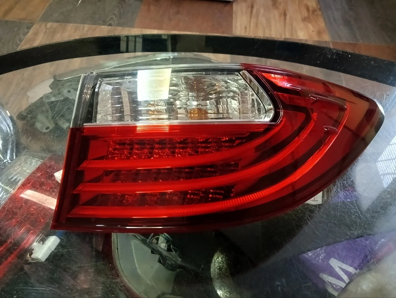 Фонарь Lexus Es 6 2012-2015 8155133570 250, задний правый