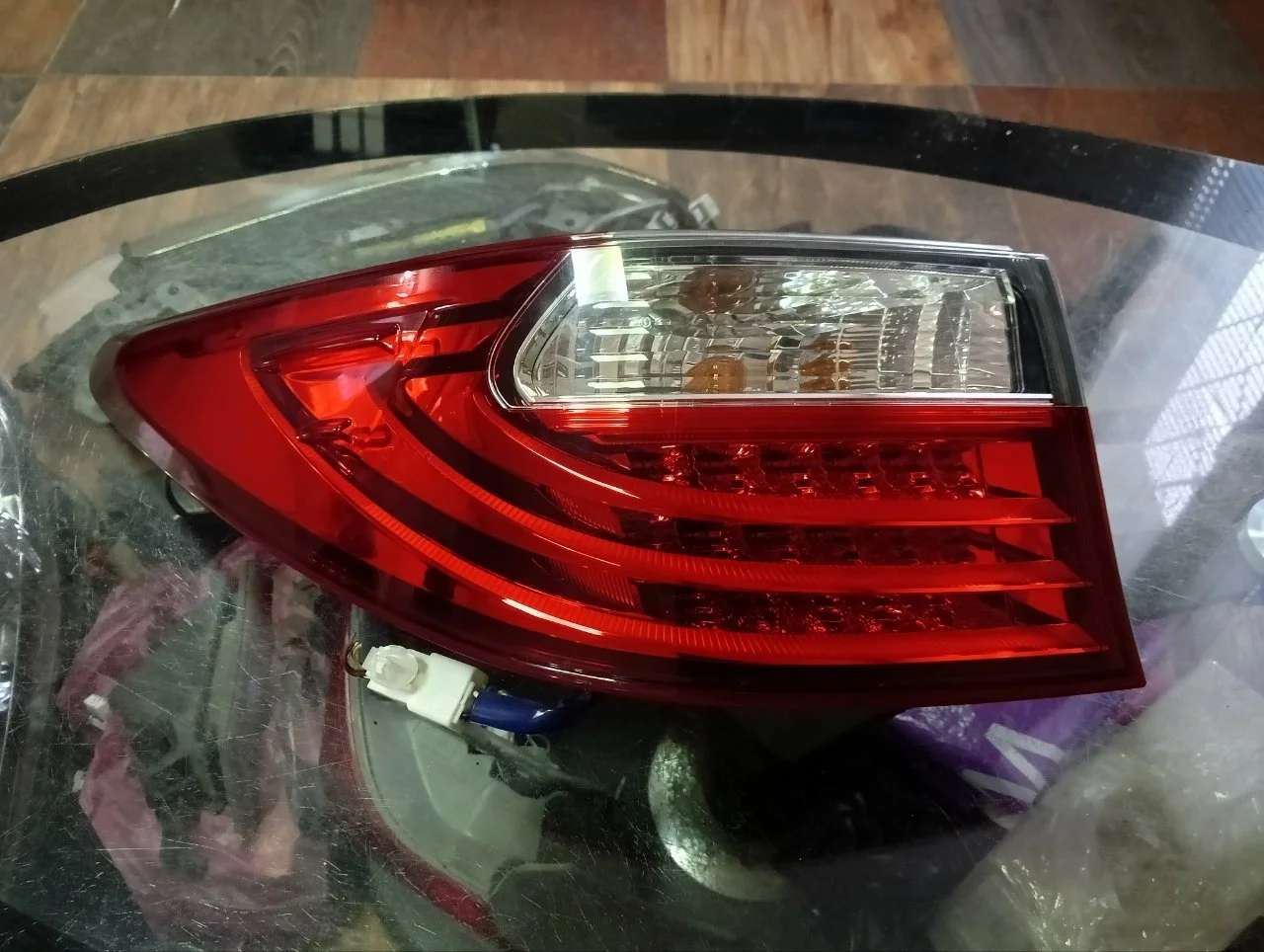 Фонарь Lexus Es 6 2012-2015 8156133570 250, задний левый