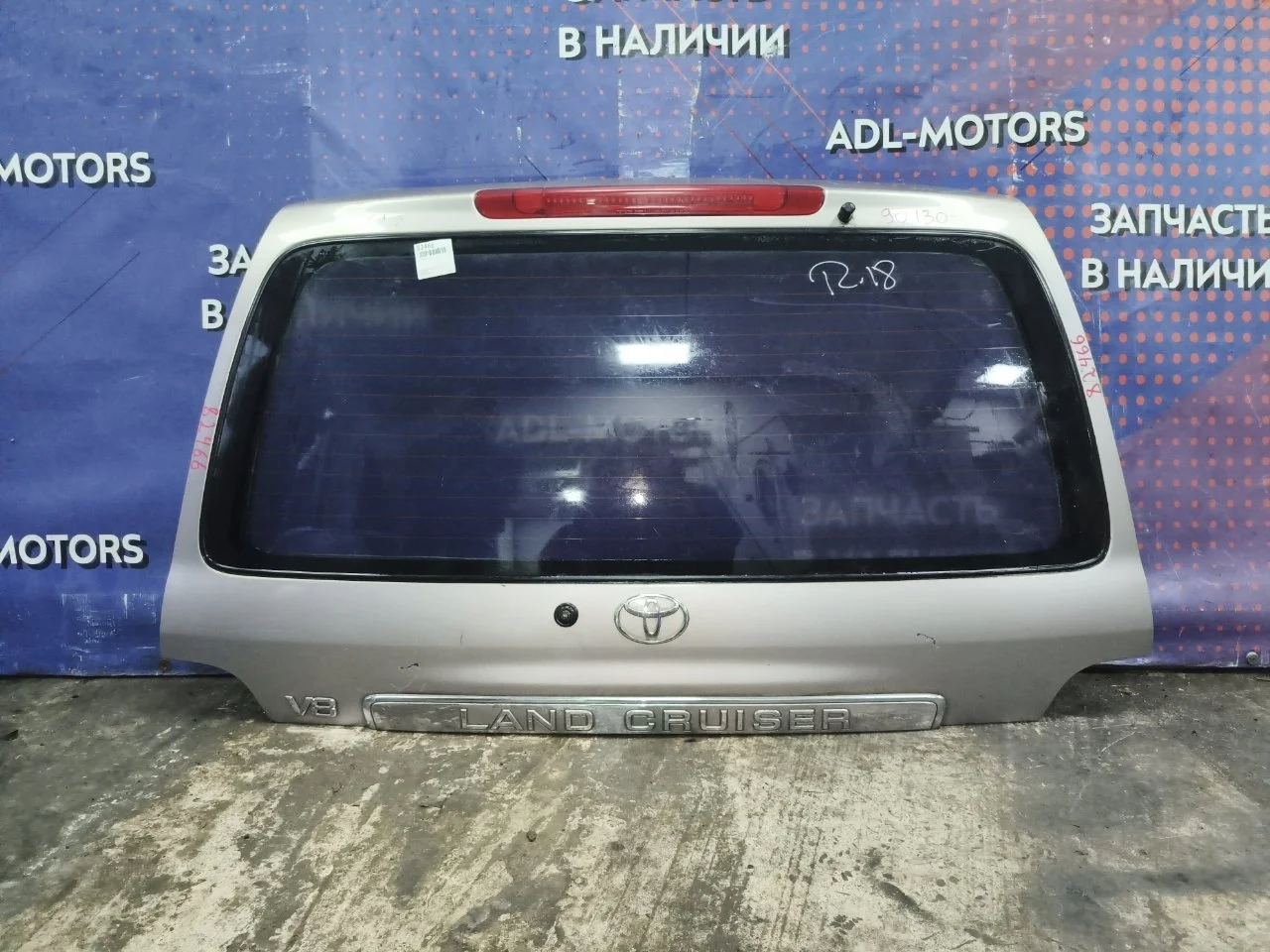 Дверь багажника Toyota Land Cruiser 1998-2007 670056A680 100