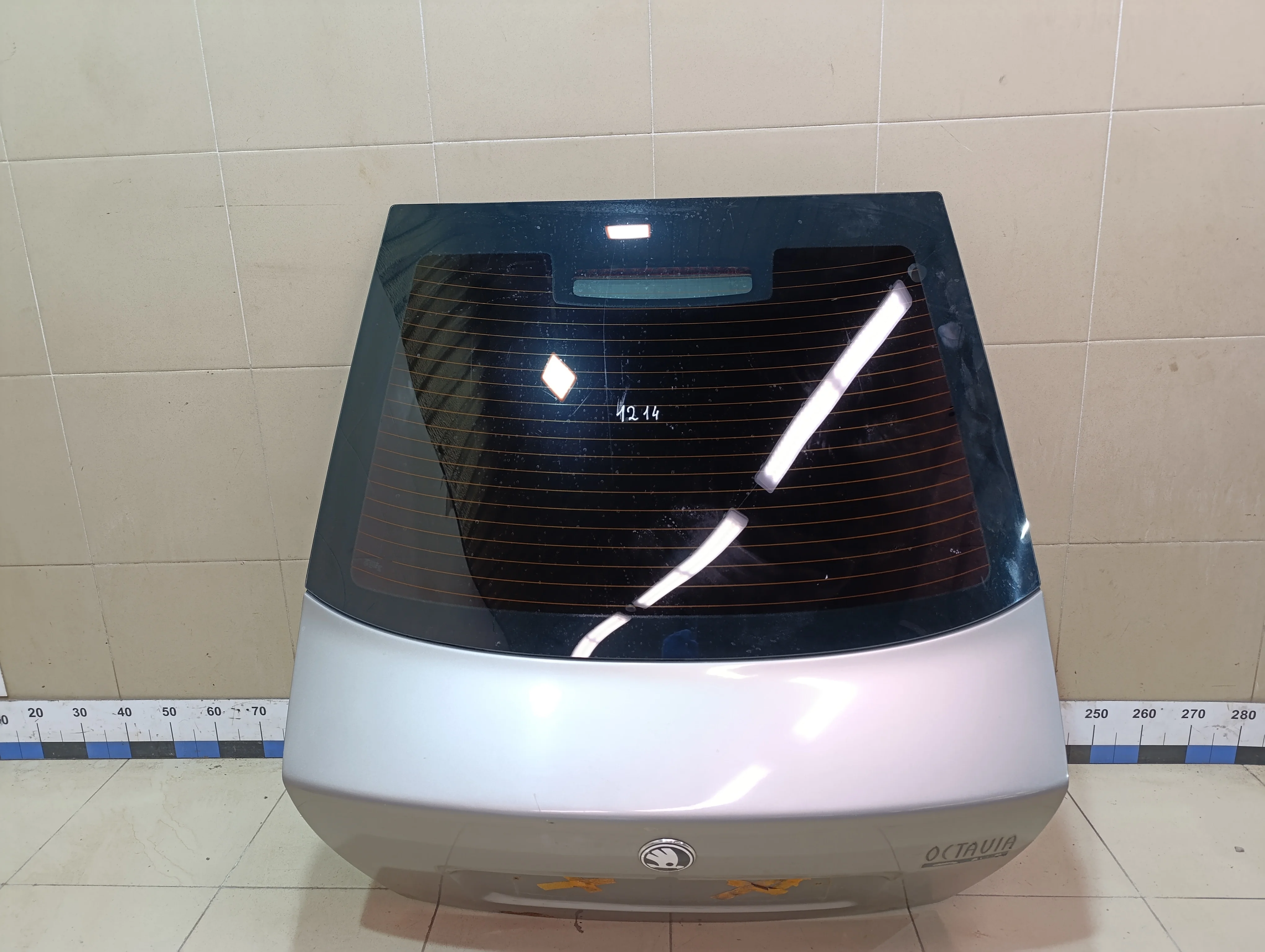 Дверь багажника со стеклом Octavia (A4 1U-) 2000-2011