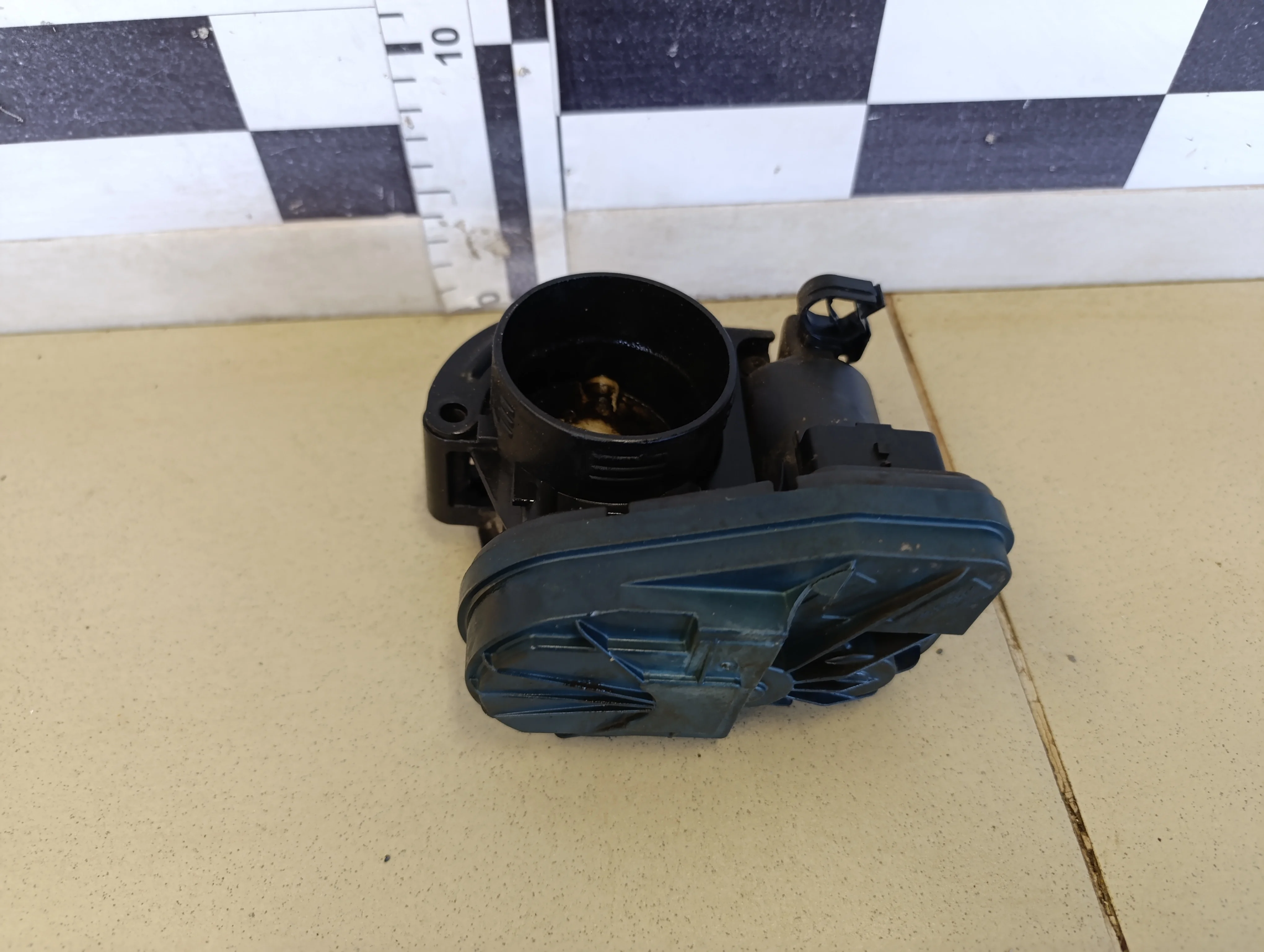 Заслонка дроссельная электрическая C4 2005-2011