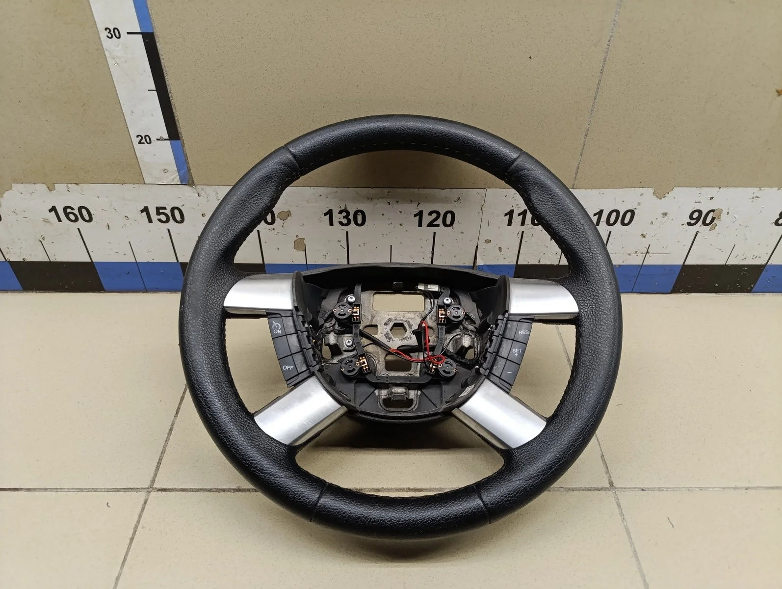 Рулевое колесо для AIR BAG (без AIR BAG) Focus II 2008-2011