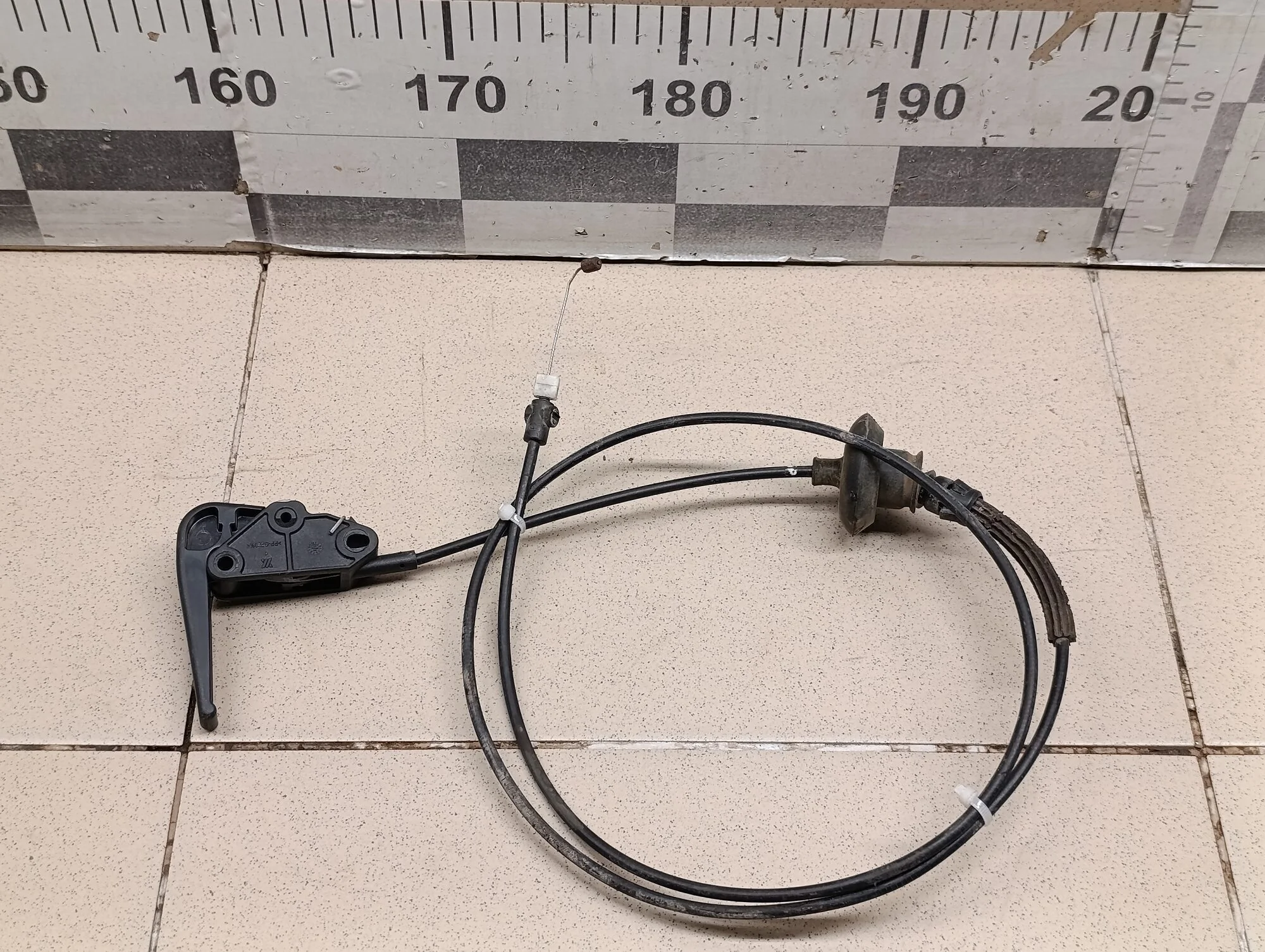 Трос открывания капота C-Elysee 2012>