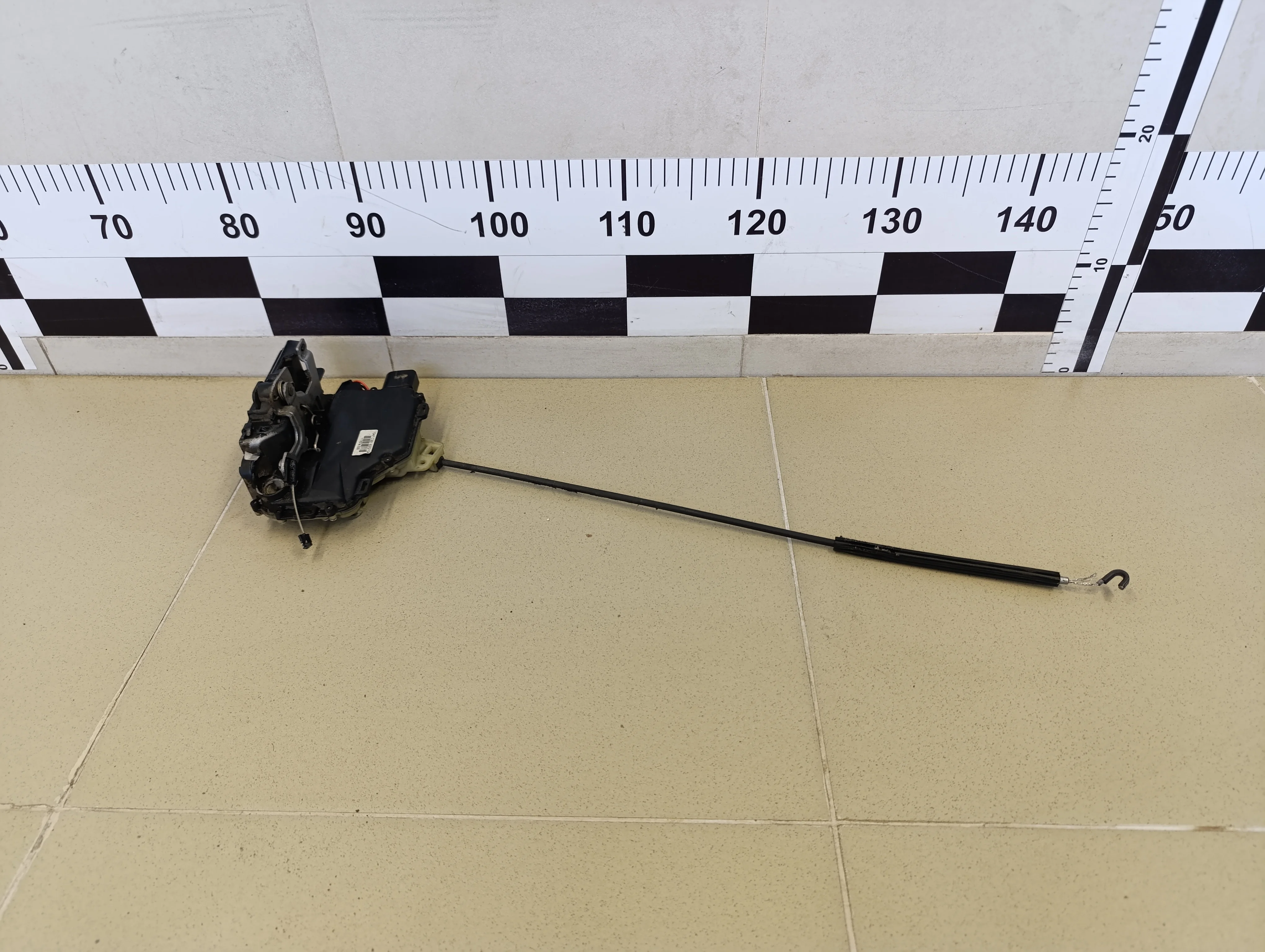 Замок двери передней левой Octavia (A4 1U-) 2000-2011