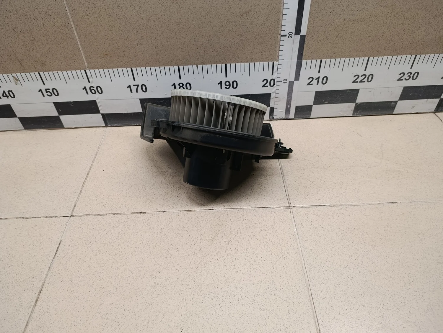 Моторчик отопителя Rapid 2013>