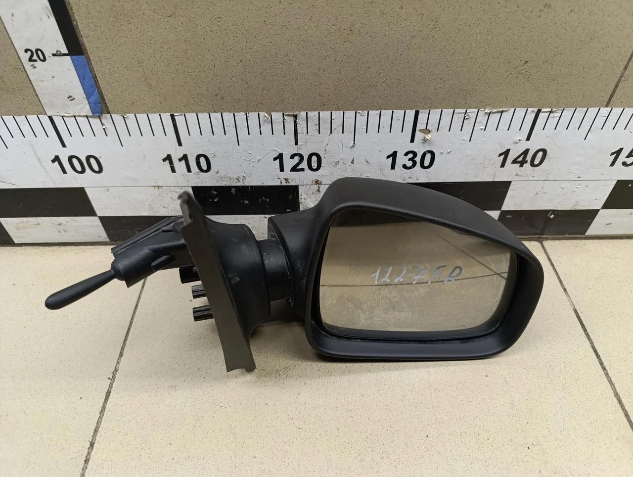 Зеркало правое механическое Logan II 2014>