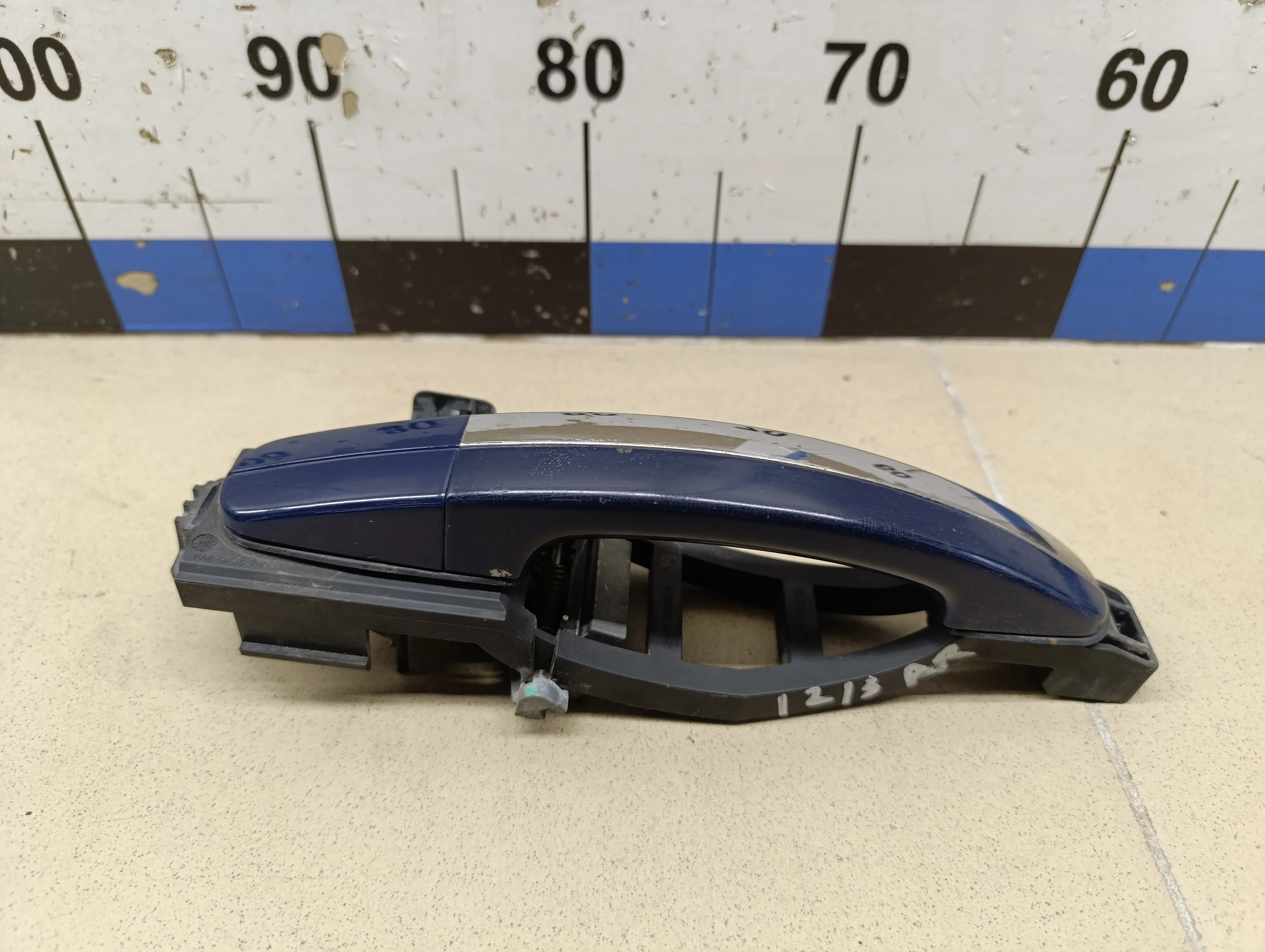 Ручка двери задней наружная правая Focus II 2005-2008