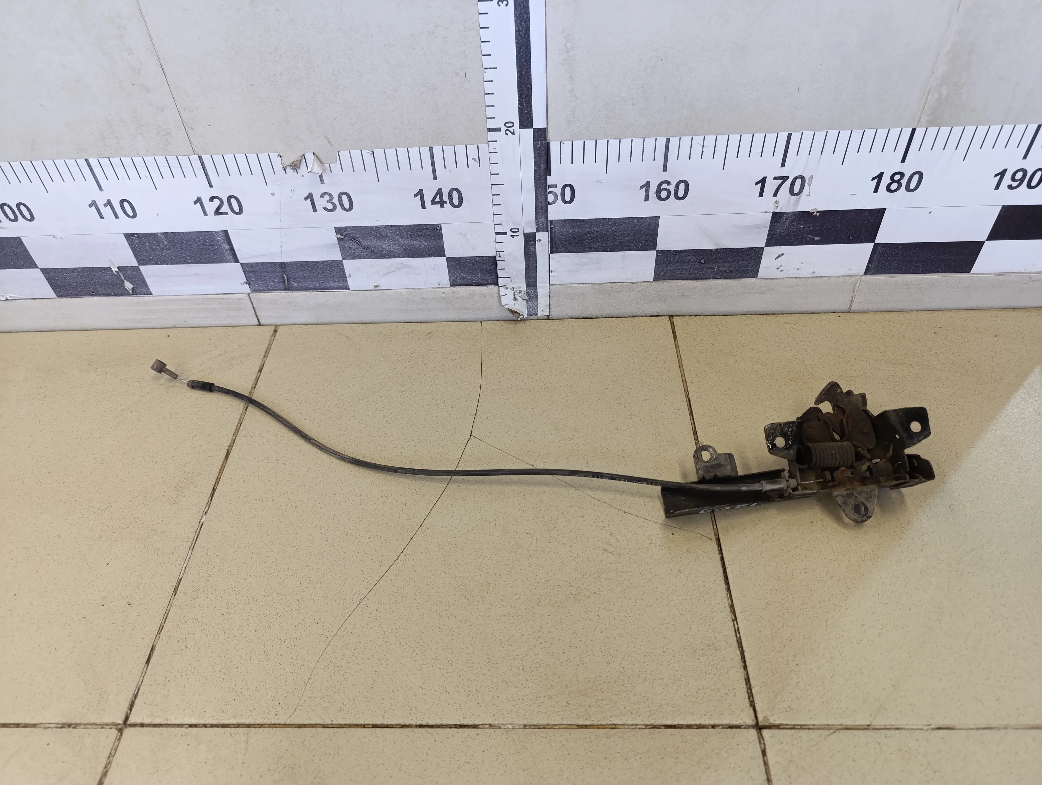 Замок капота Cerato 2004-2008