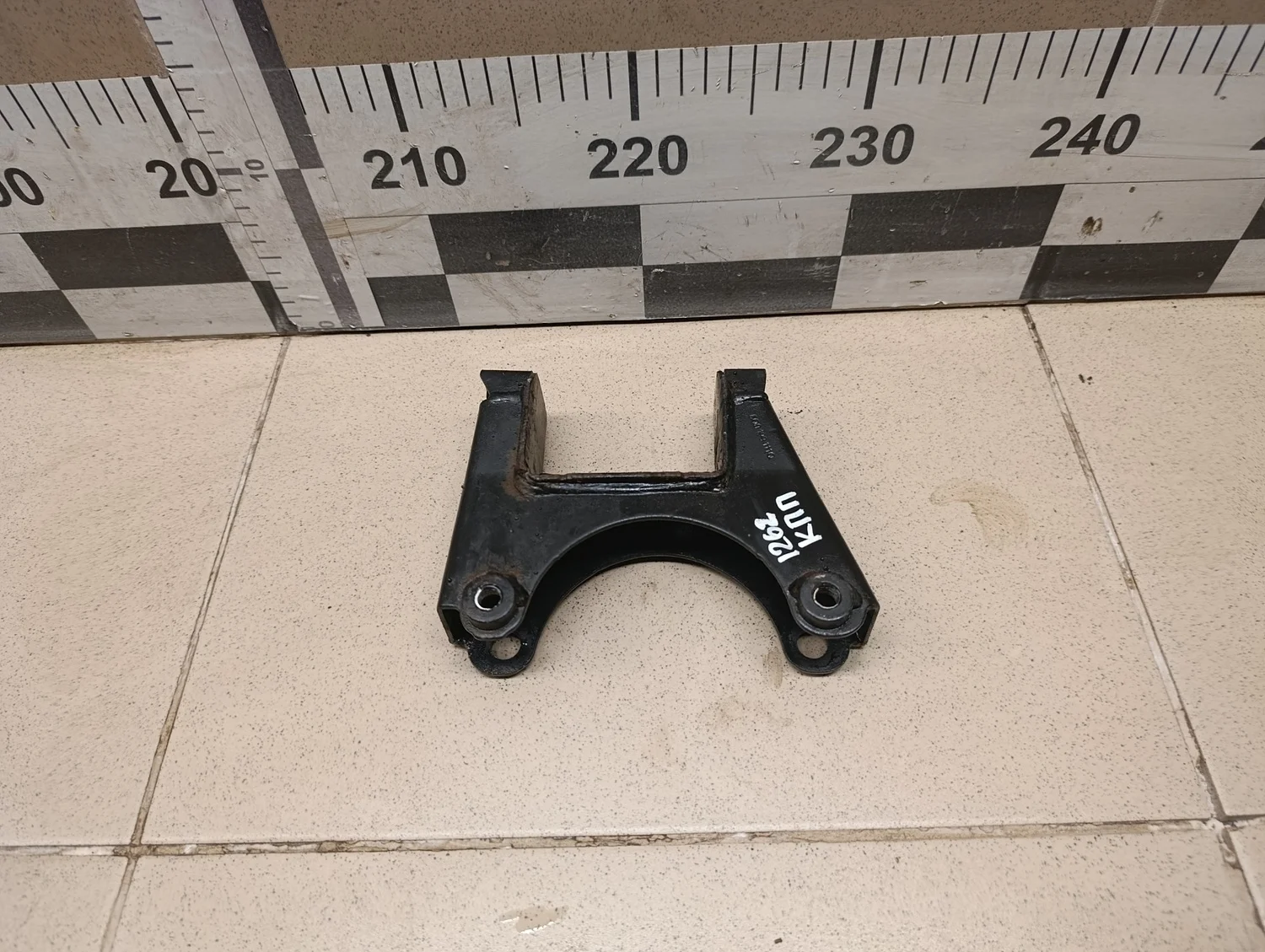 Кронштейн КПП Rapid 2013>